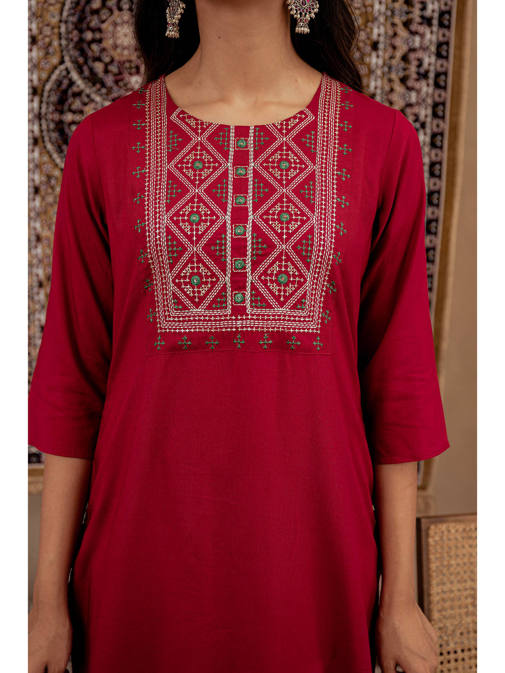 Maroon Embroidered Viscose Rayon Straight Kurta | KDG - view 4