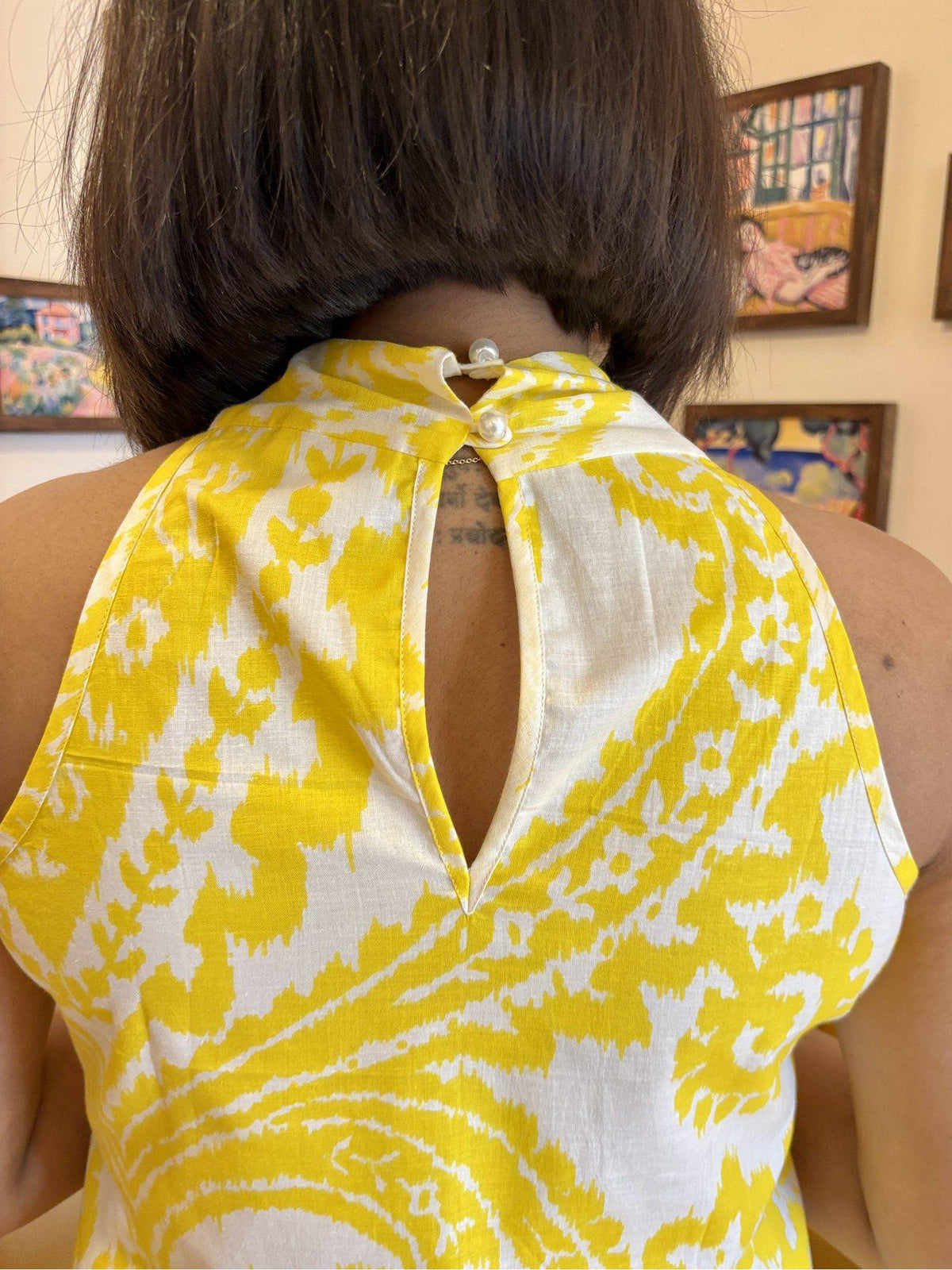 Yellow Twist Halter Cotton Top | HT67 - view 3