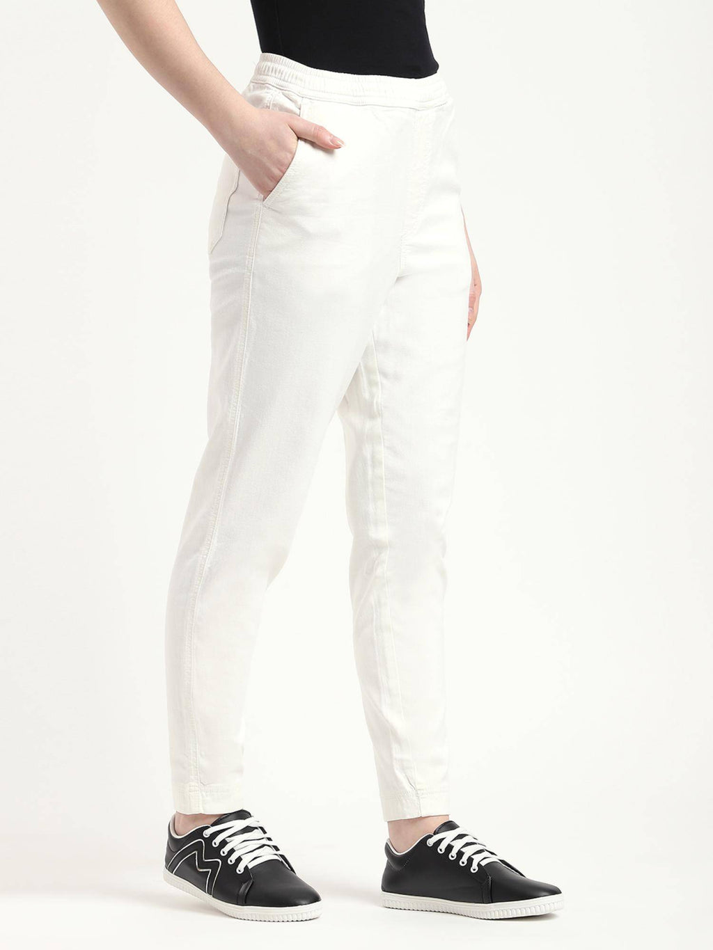 White Solid Relaxed Women Jeans | RF89 - view 7
