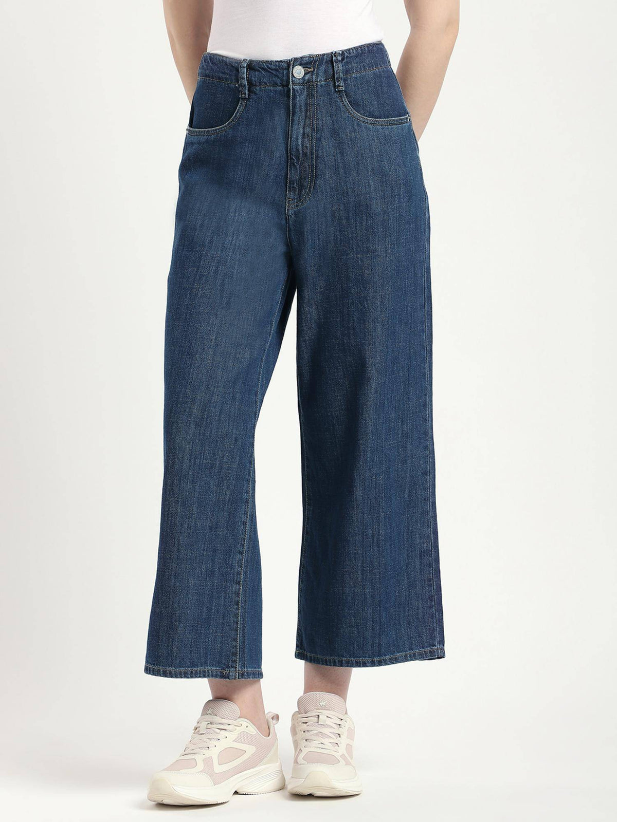 Blue Solid Relaxed Women Jeans | RF89 - view 1