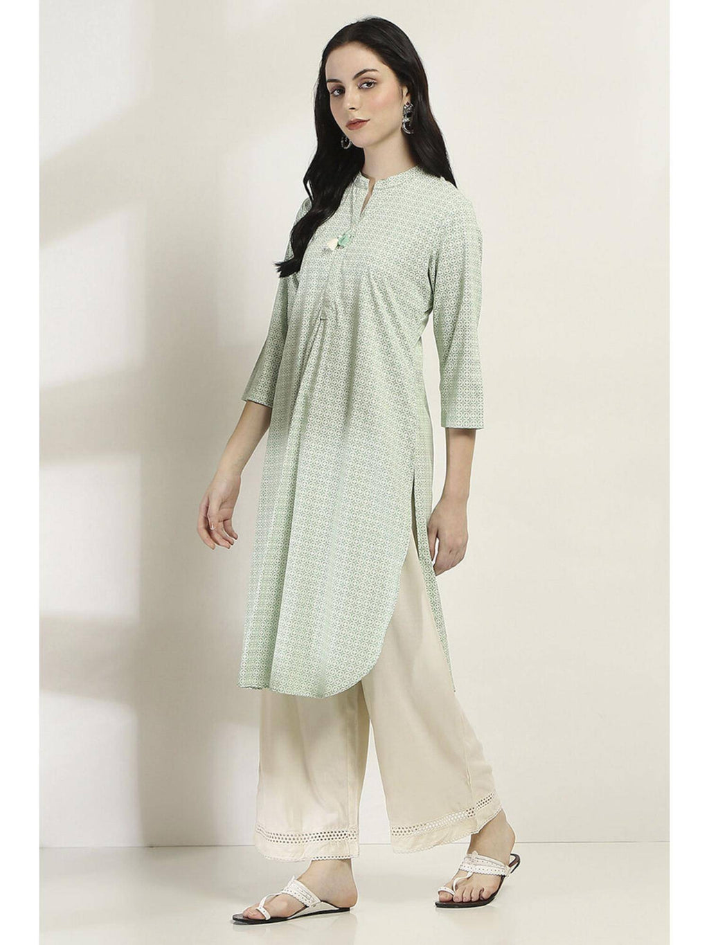 Women Green Viscose Rayon Straight Kurta | KDG - view 3
