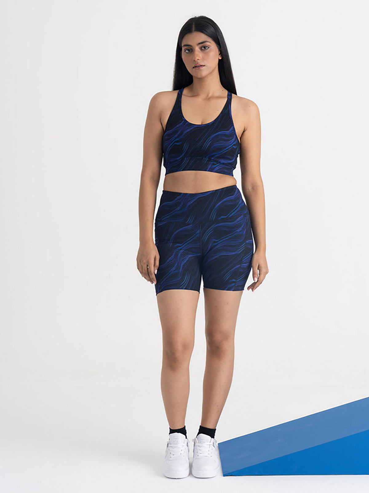 Cosmic Waves High Waist Gym Stretchable Shorts with 2 Side Pockets - view 5