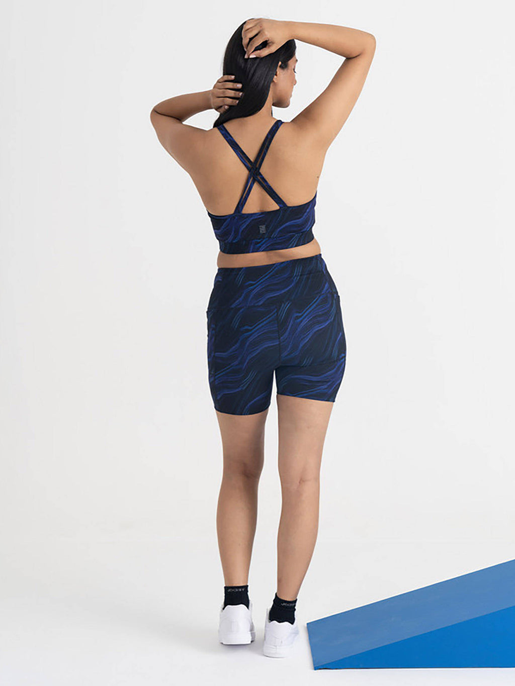 Cosmic Waves High Waist Gym Stretchable Shorts with 2 Side Pockets - view 6