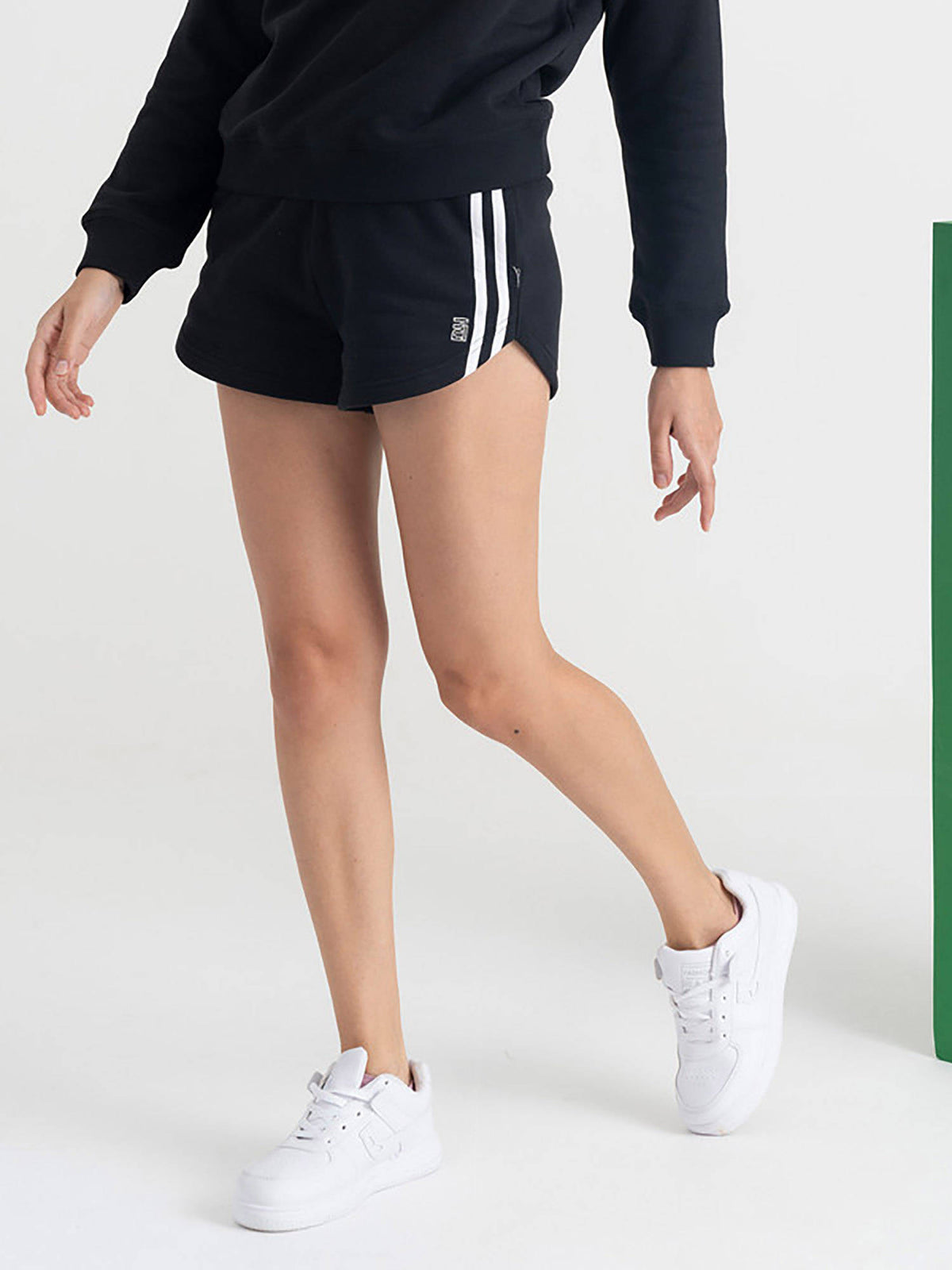 Supreme Chill High Waist Cotton Active Shorts with 2 Side Pockets - view 3
