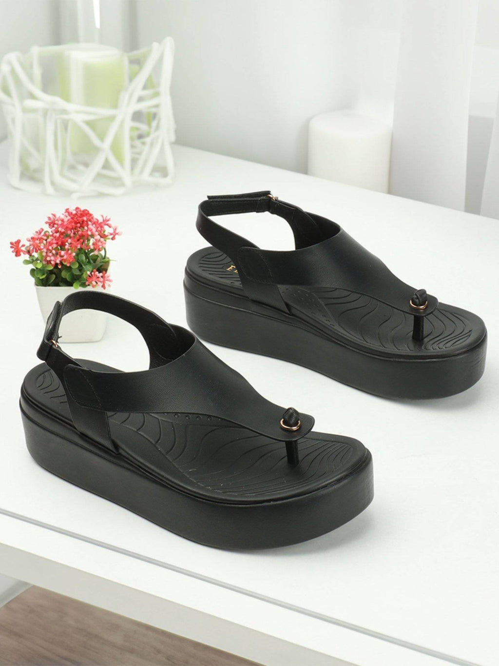 Black Solid Backstrap Women Sandals | SD89 - view 2