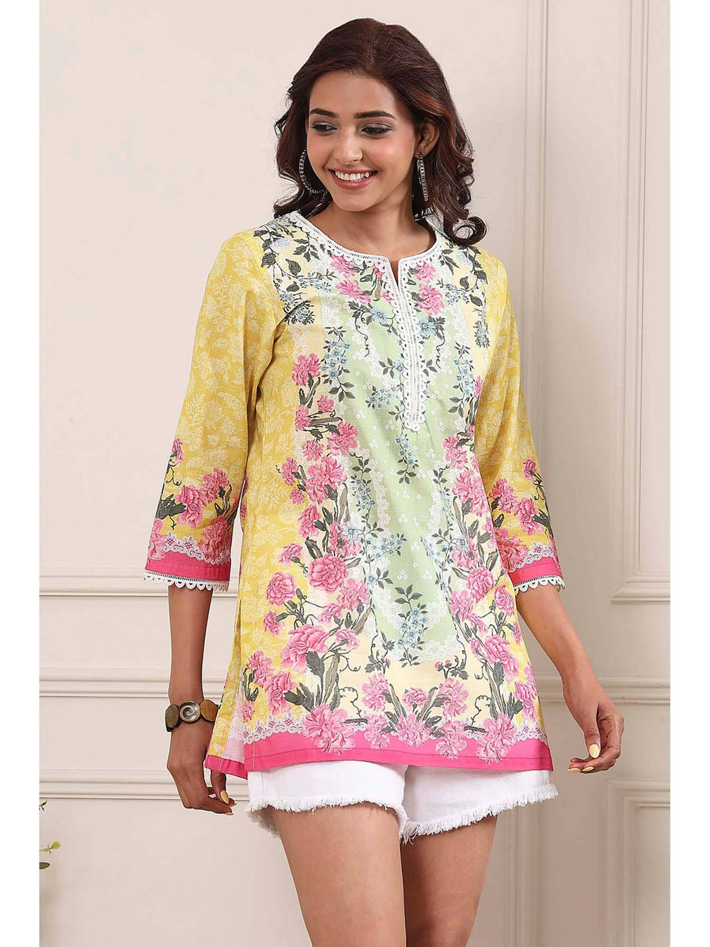 Women Yellow Cotton Round Neck Kurta | KDG - view 5