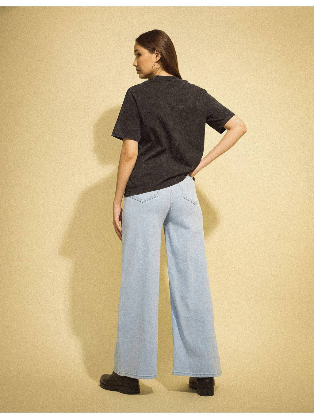 Women Blue Cotton Solid Wide Jeans | WL90 - view 5