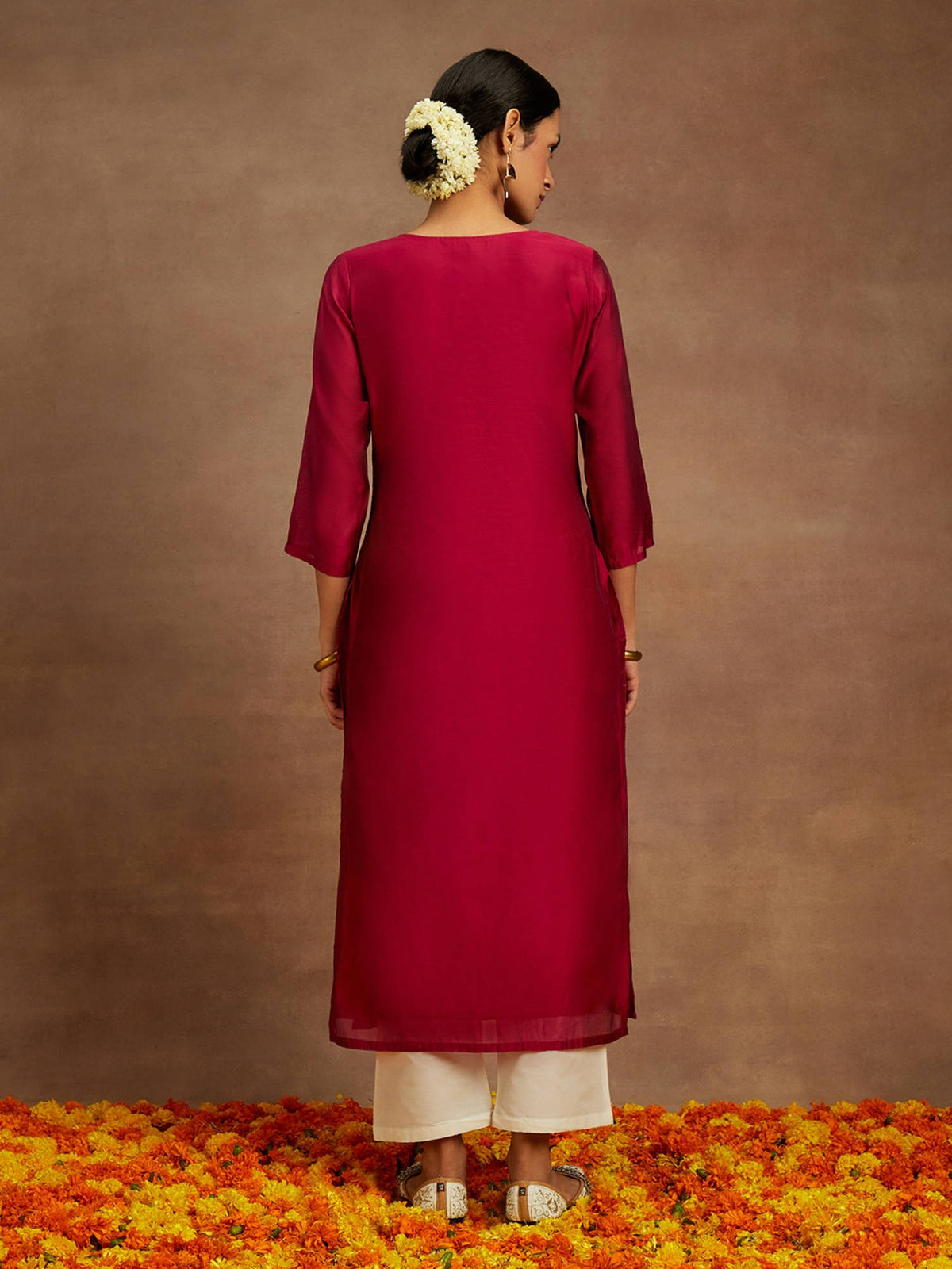 Women Pink Chanderi Silk Thread Work Straight Kurta | U3S - view 3
