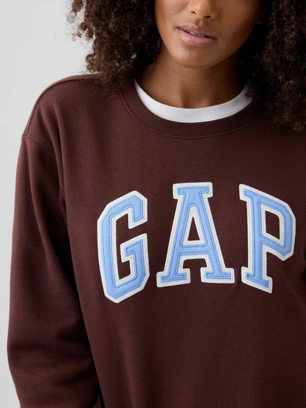 Women's Logo Relaxed Sweatshirt | HD56 - view 3