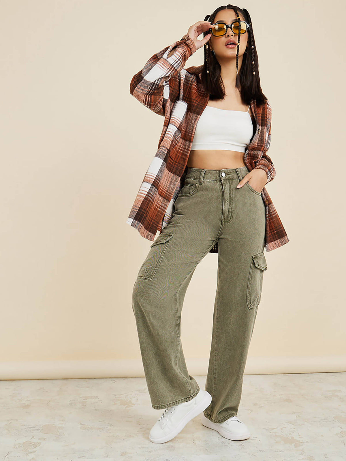 Women Green High Rise Relaxed Fit Stretchable Cargo Jeans | RF89 - view 2