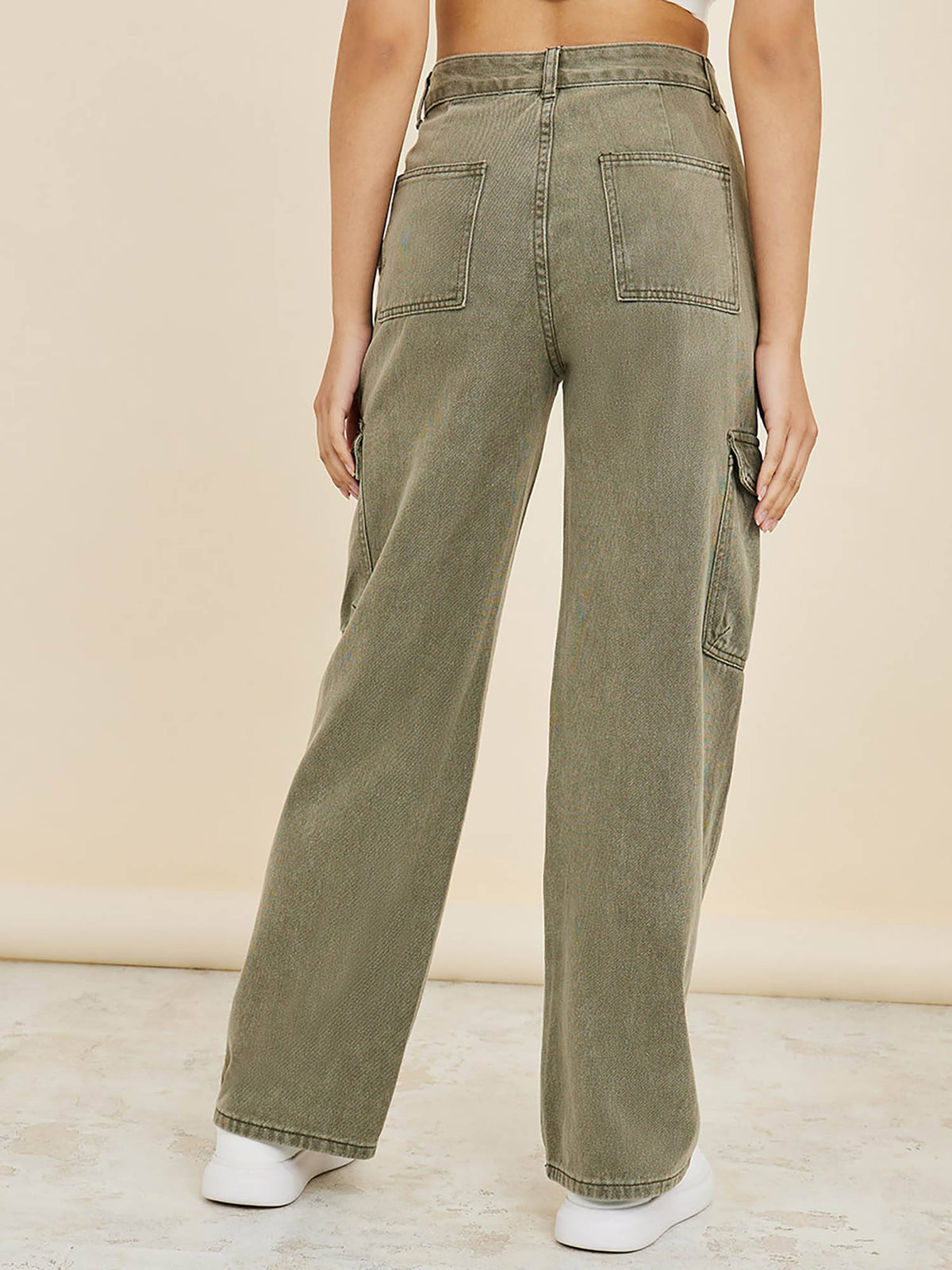 Women Green High Rise Relaxed Fit Stretchable Cargo Jeans | RF89 - view 4