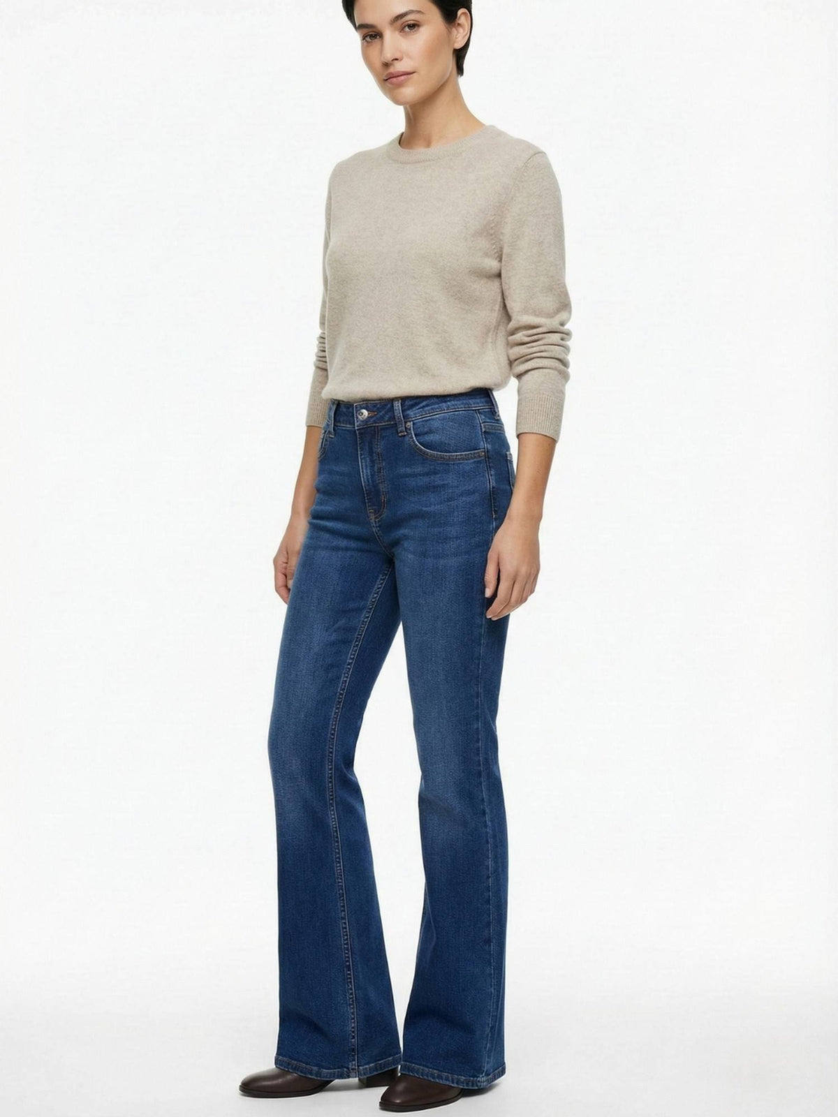 Women Blue Satin Solid Bootcut Jeans | BT10 - view 1