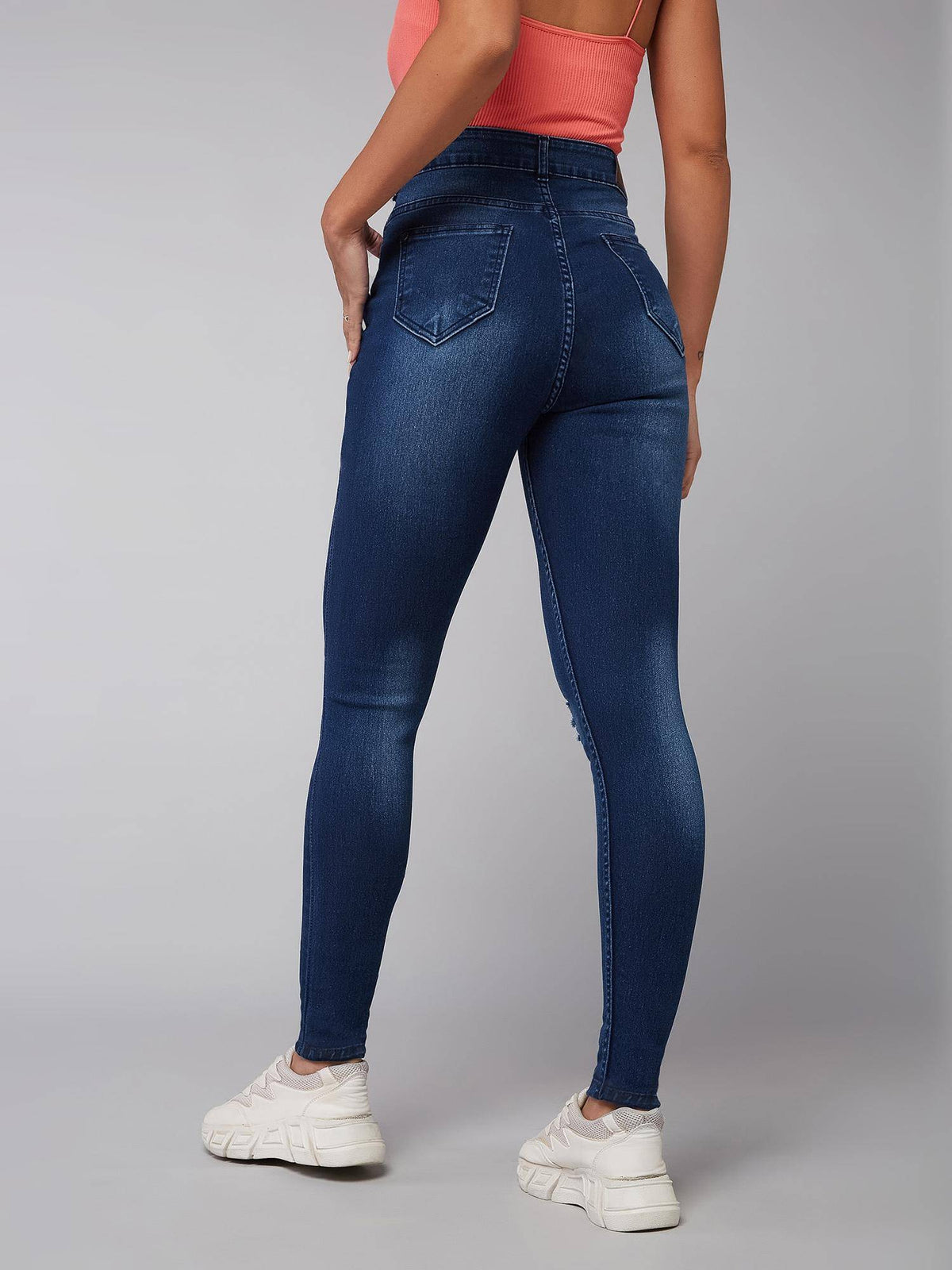 Womens Blue Skinny Fit Mid Rise Mildly Distressed Regular Ripped Jeans | RF89 - view 4