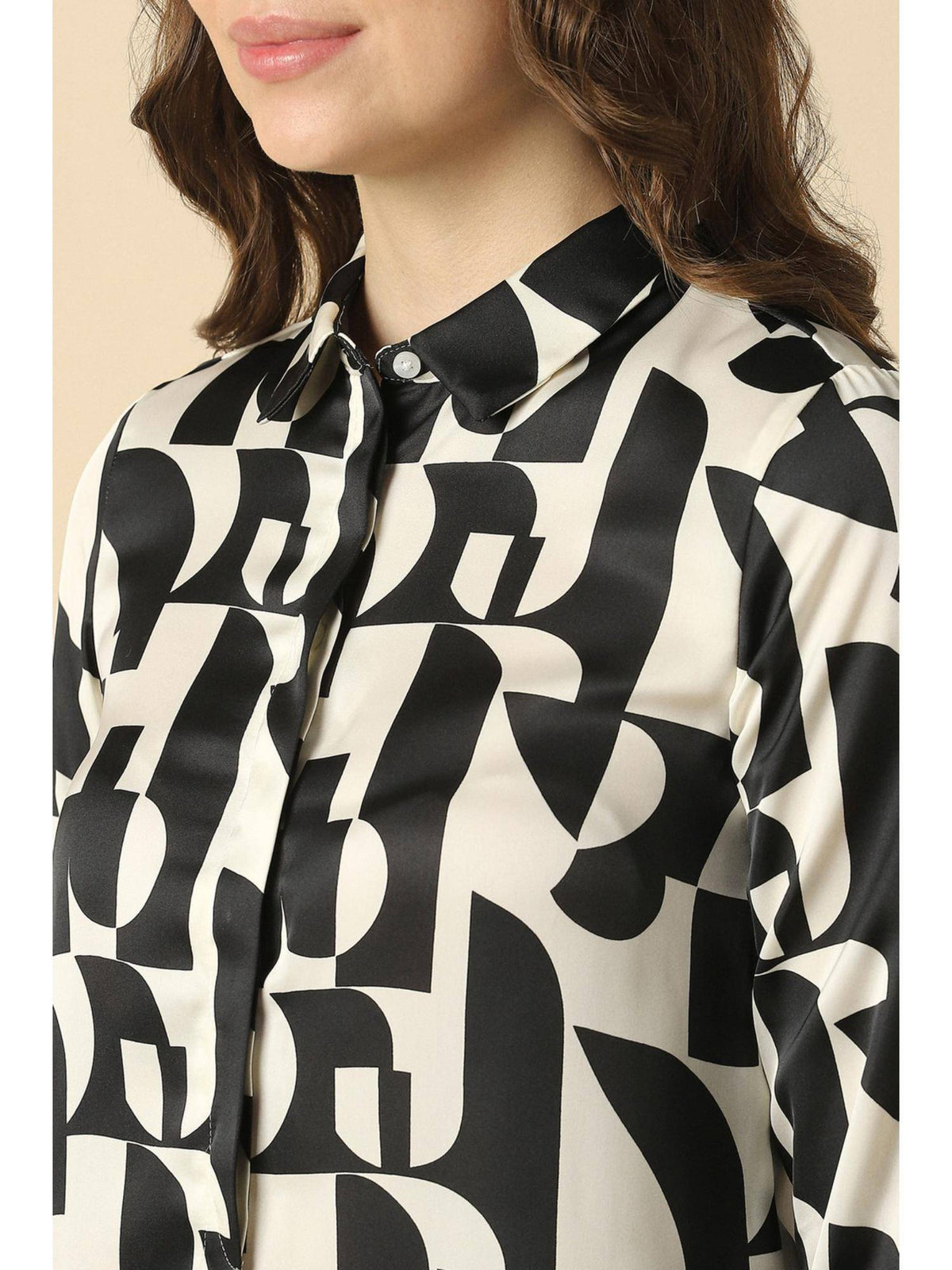 Women Black Print Long Sleeves Shirt | S67 - view 5