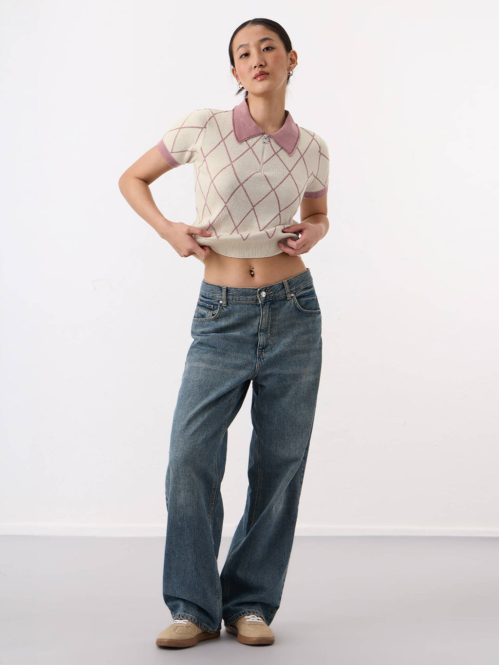 Cream Acrylic Printed Collar Neck Half Sleeves Top | CT61 - view 3