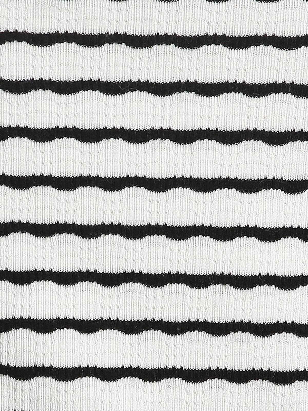 Monochrome Halter Neck Fitted Top | HT67 - view 7