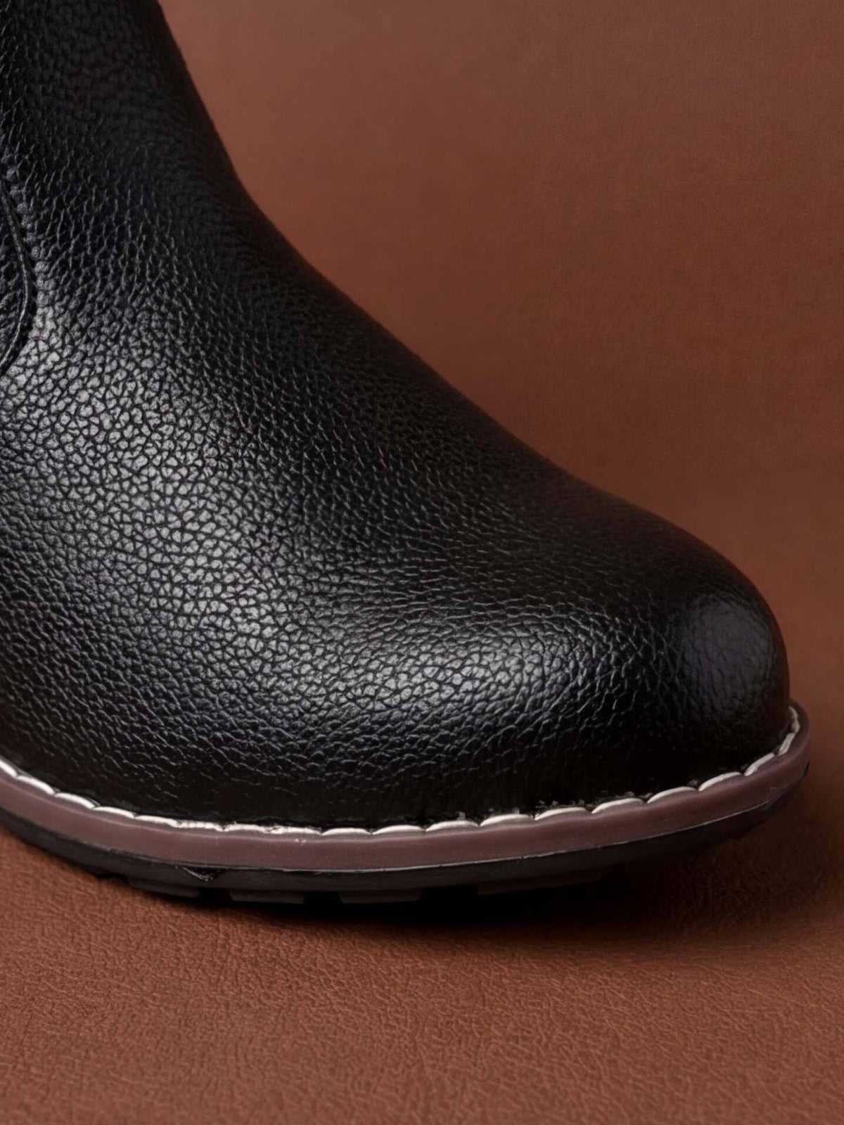 Women Black Chelsea Boots | BT61 - view 5