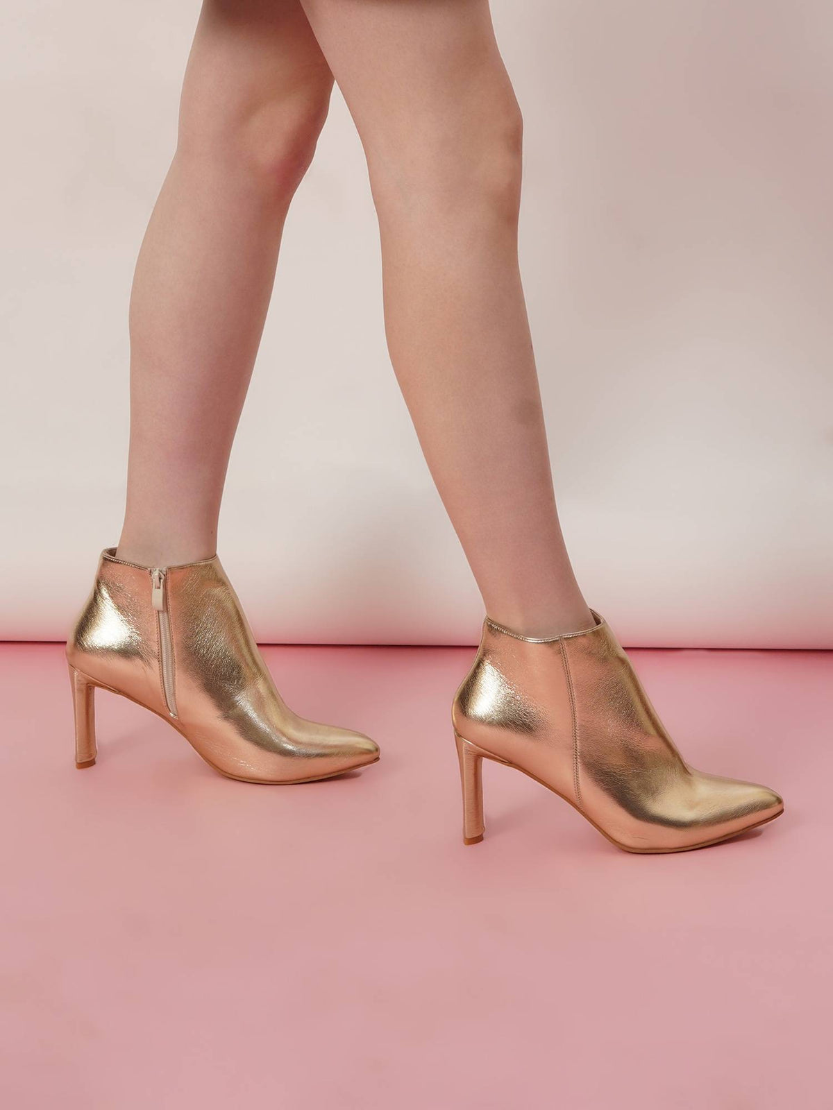 Gold Solid Block Chelsea Boots | BT61 - view 1