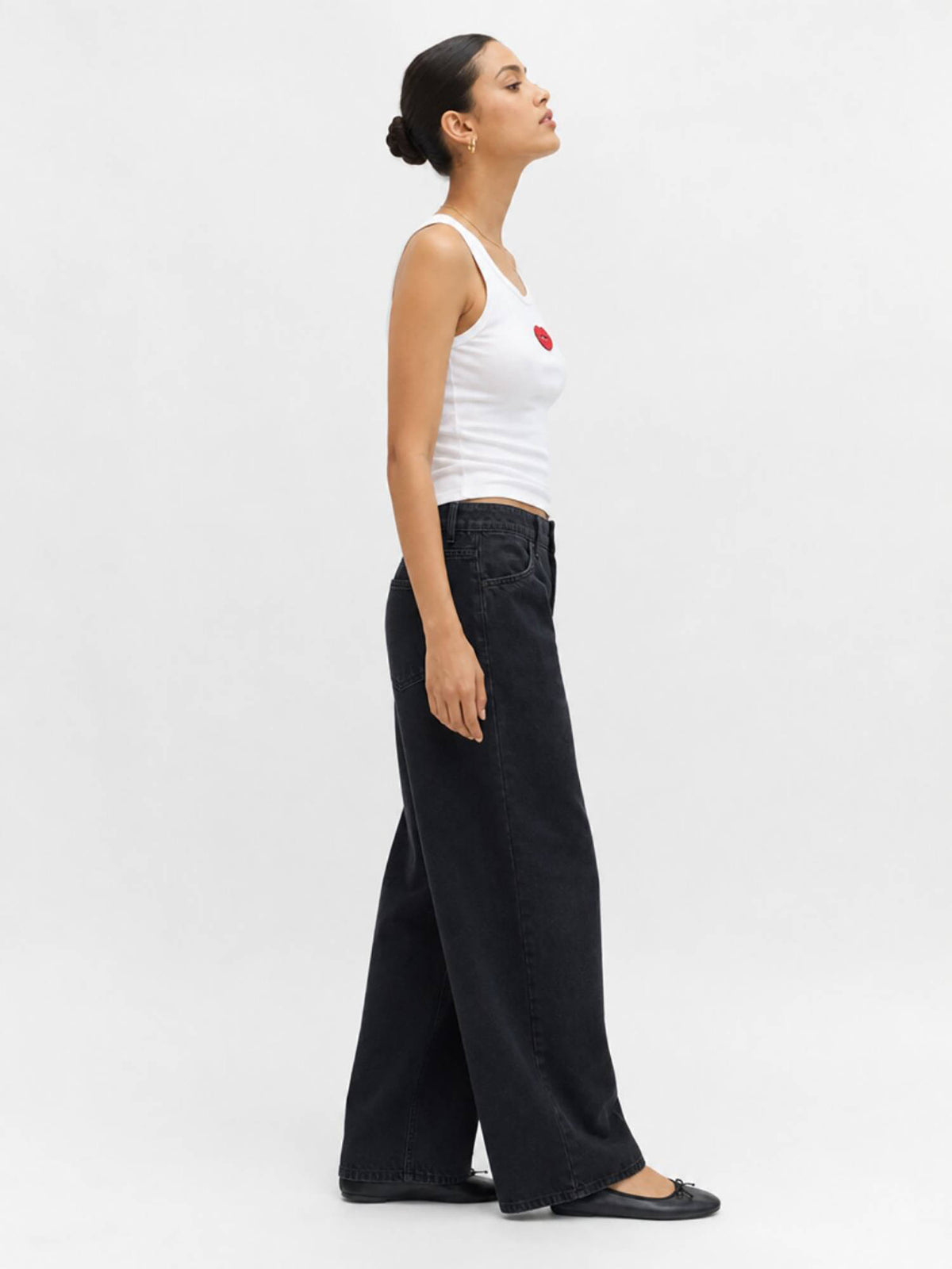 Lips Embellished Ribbed Tank Top | TT98 - view 3