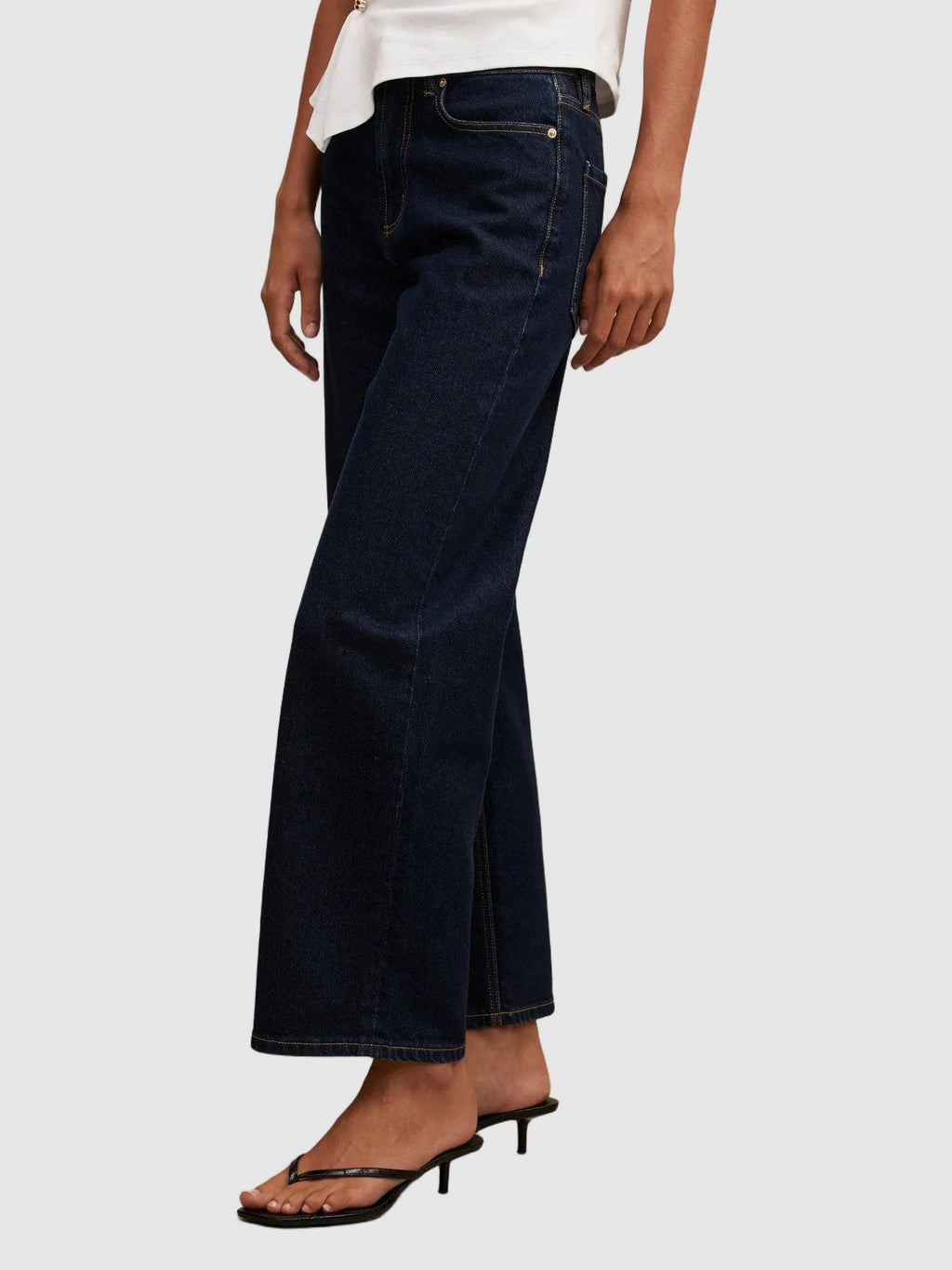 Nicki Mid Rise Straight Jean | ST23 - view 3