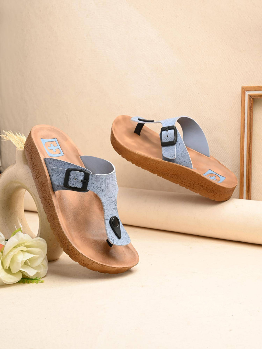 Women's Adjustable Buckle Orthopaedic Toe Ring Sandals - Blue | SD89 - view 3