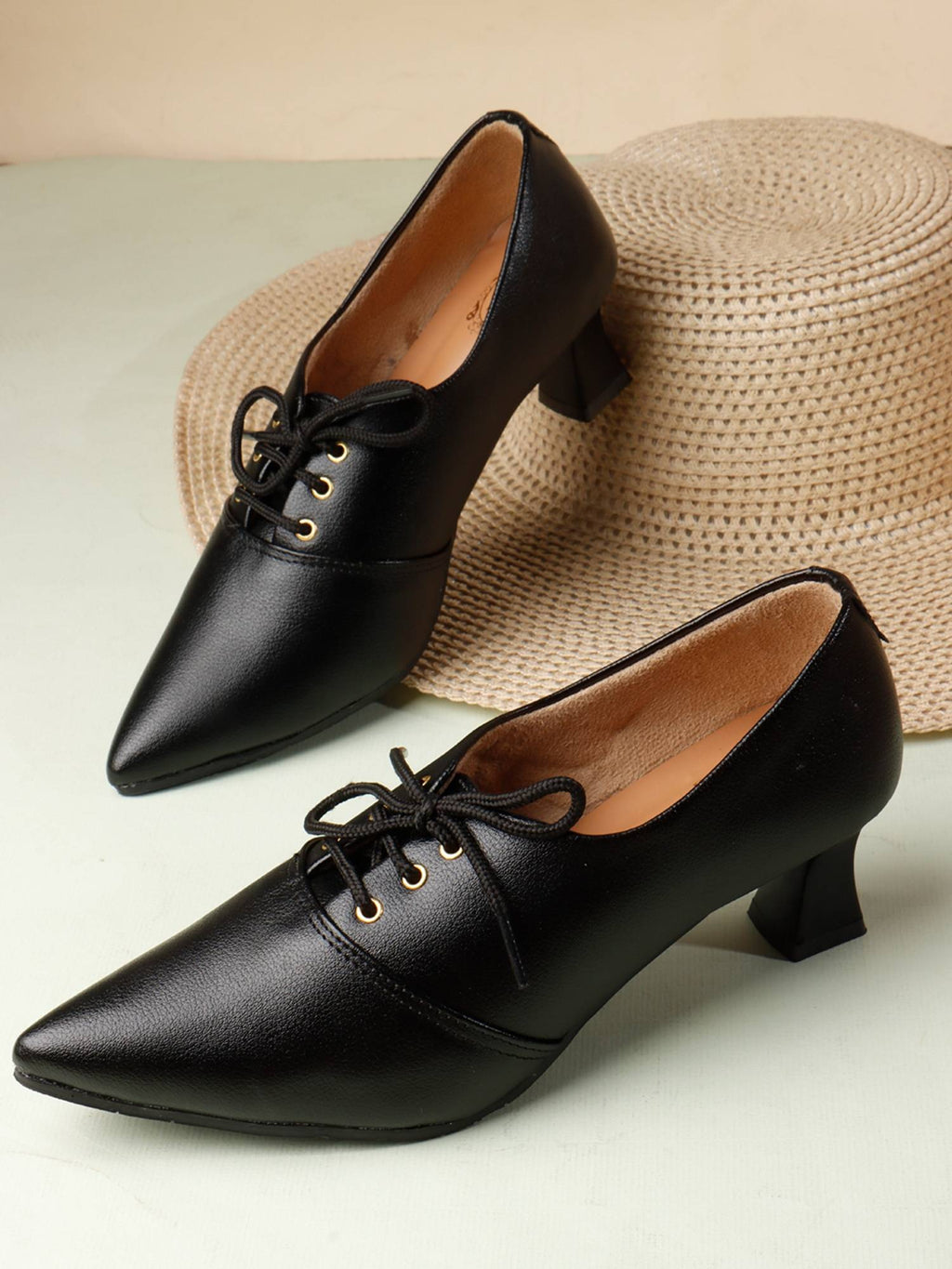 Women Black Pointed Toe Pumps | H78 - view 2