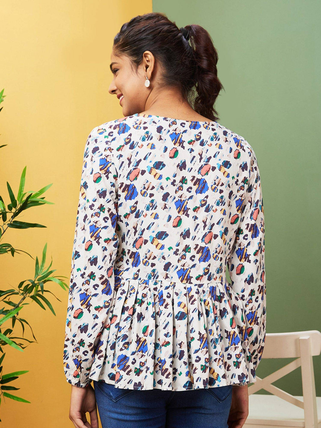 Women Multi Printed Casual V-Neck Peplum Top | pt51 - view 3