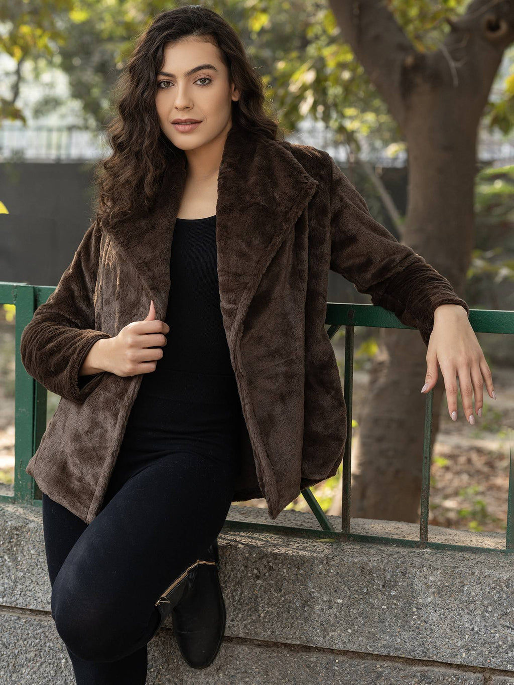 Brown Short Fur With Collar Jacket | JC78 - view 1