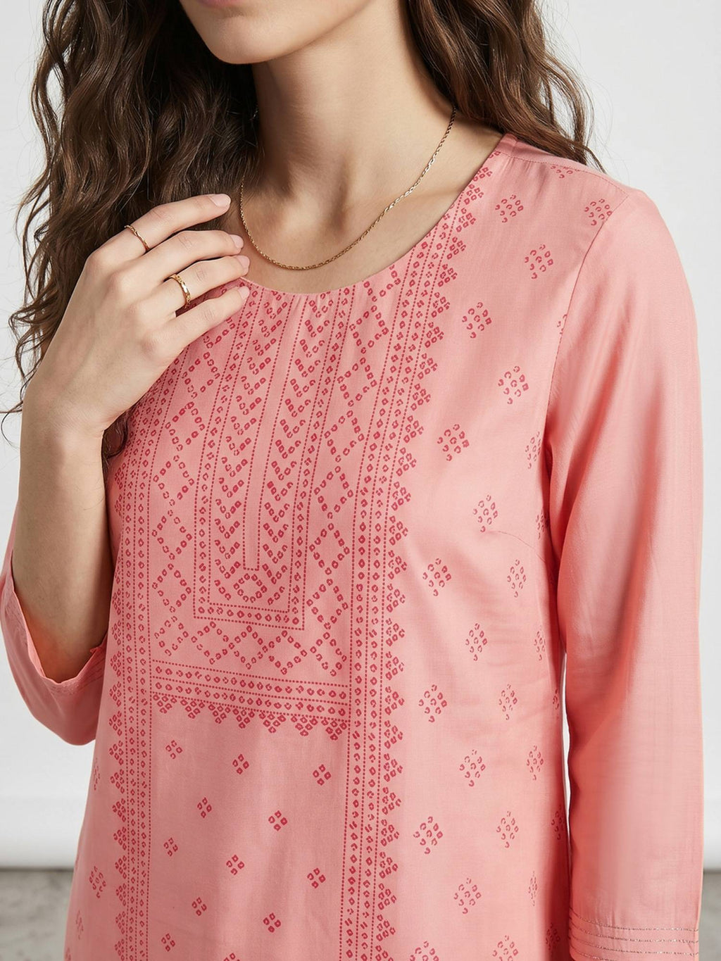 Peach Bandhani Printed Round Neck Straight Kurta | U3S - view 3