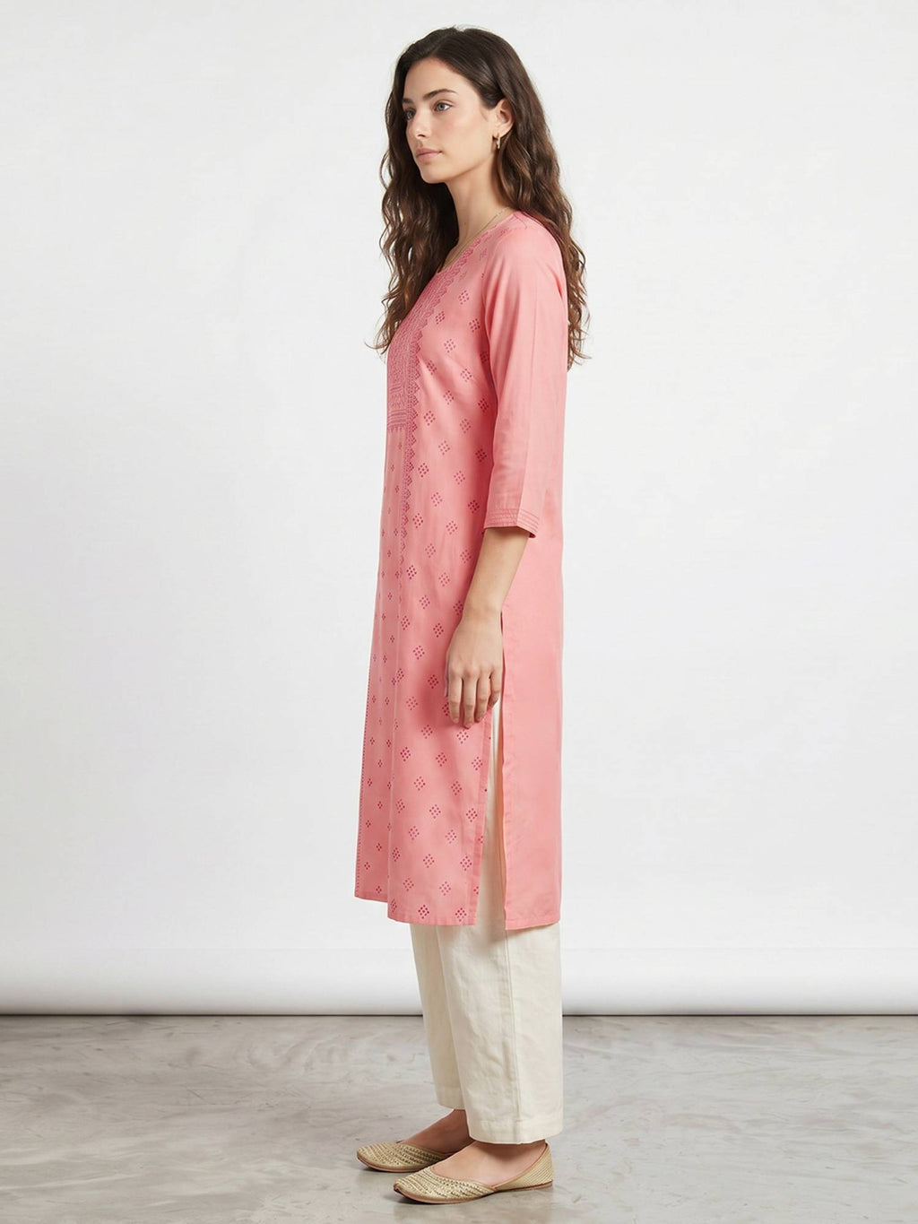 Peach Bandhani Printed Round Neck Straight Kurta | U3S - view 5