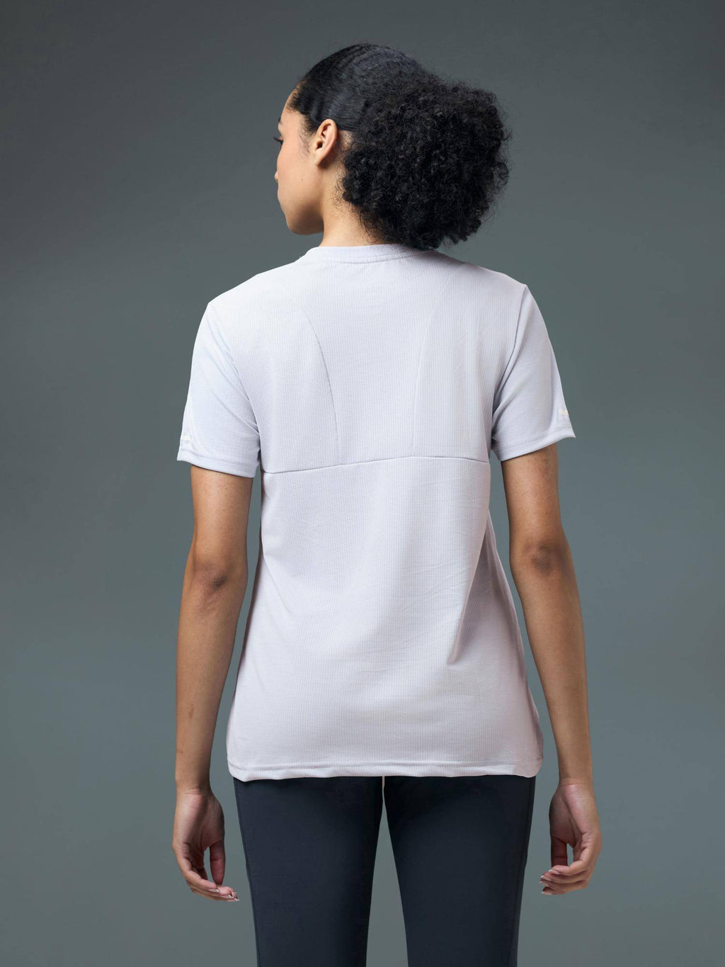 Women Grey Solid Regular Fit Round Neck Sports T-Shirt with Technocool+ | TT89 - view 4