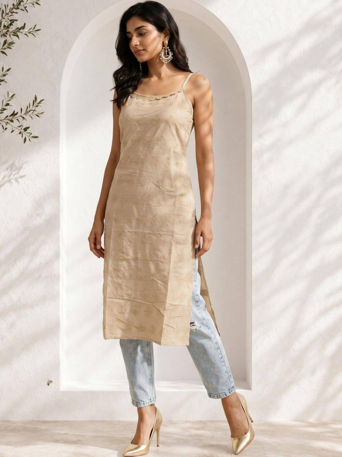 Womens Blue Pure Cotton Lace Work Round Neck Sleeveless Kurta | FY93 - view 13