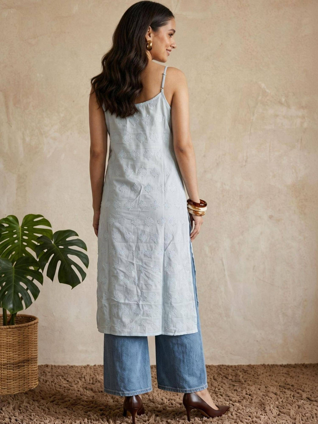 Womens Blue Pure Cotton Lace Work Round Neck Sleeveless Kurta | U3S - view 2