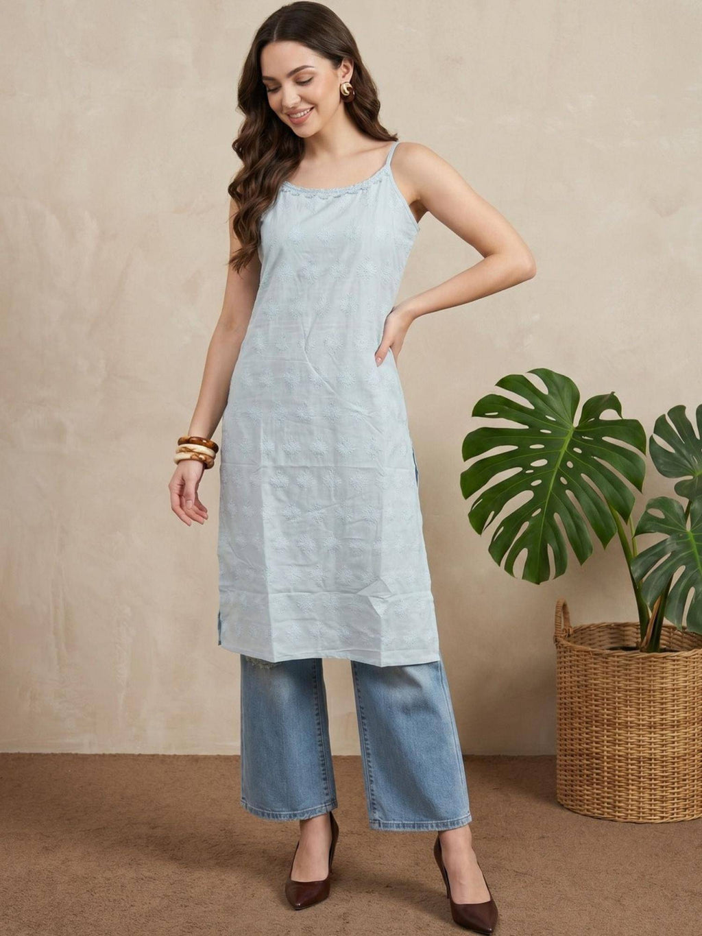 Womens Blue Pure Cotton Lace Work Round Neck Sleeveless Kurta | U3S - view 4