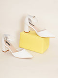 Womens White Block Heel Sandals | H78 - view 1