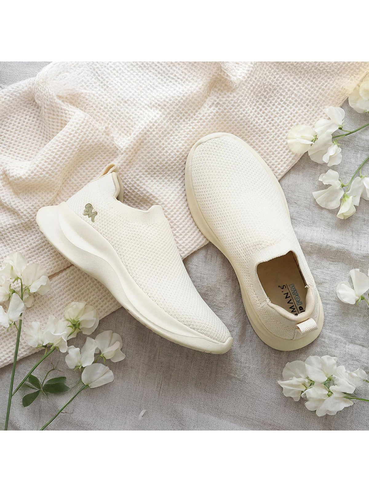 Women White Cloud Flex Walking Shoes | SH9 - view 5