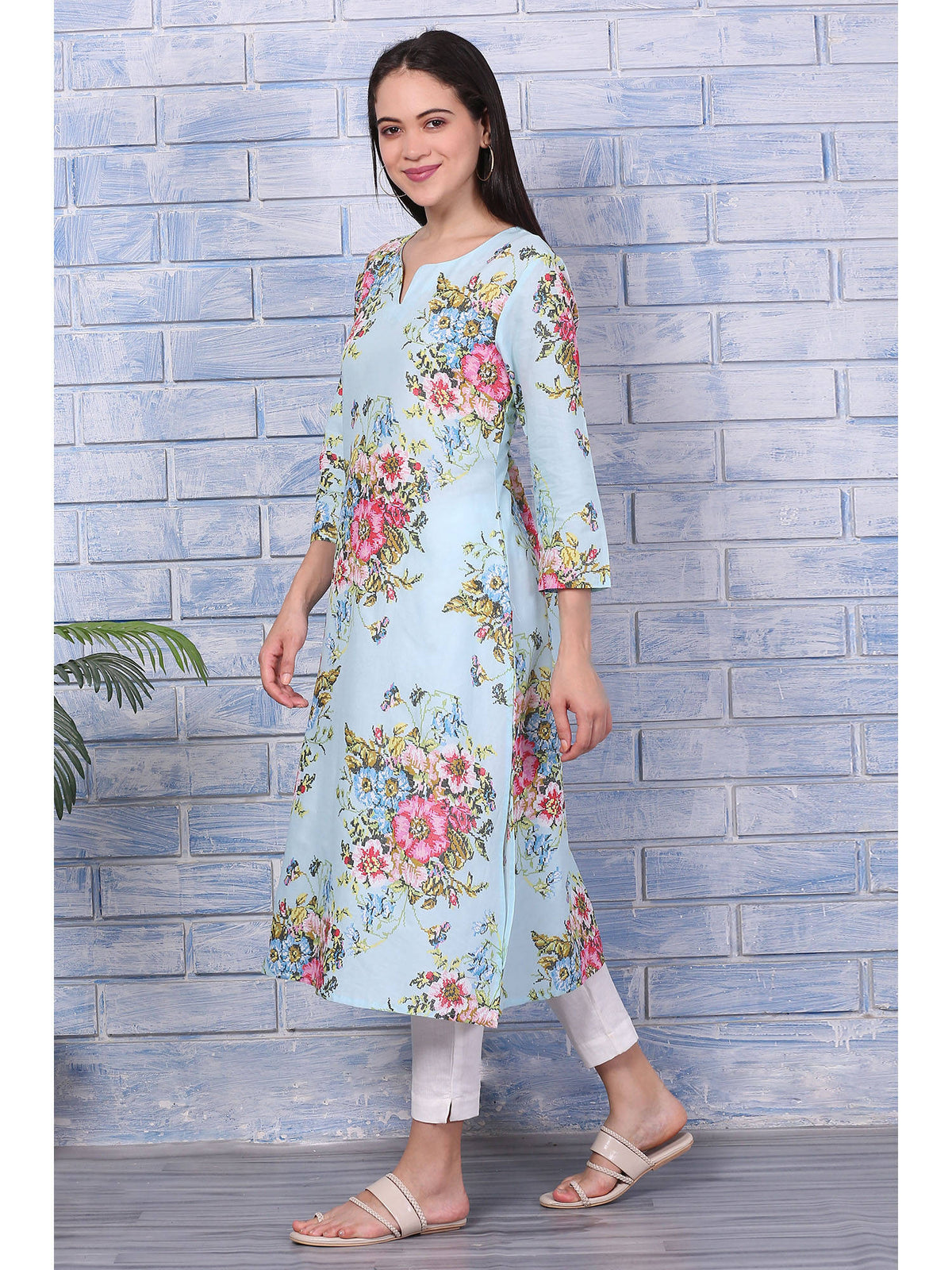 Blue Floral Printed Pure Cotton Straight Kurta | FY93 - view 4