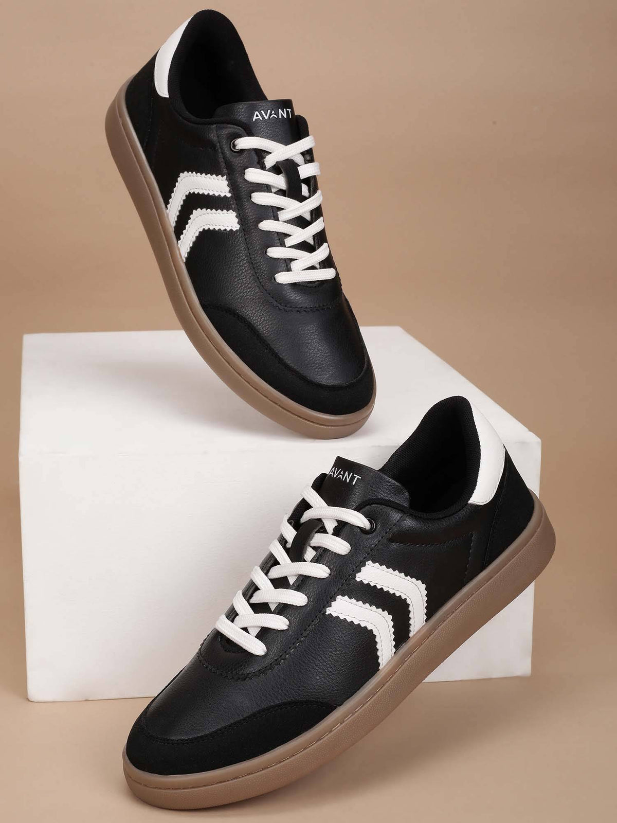 Women Era Sneakers - Black & White | SN09 - view 1