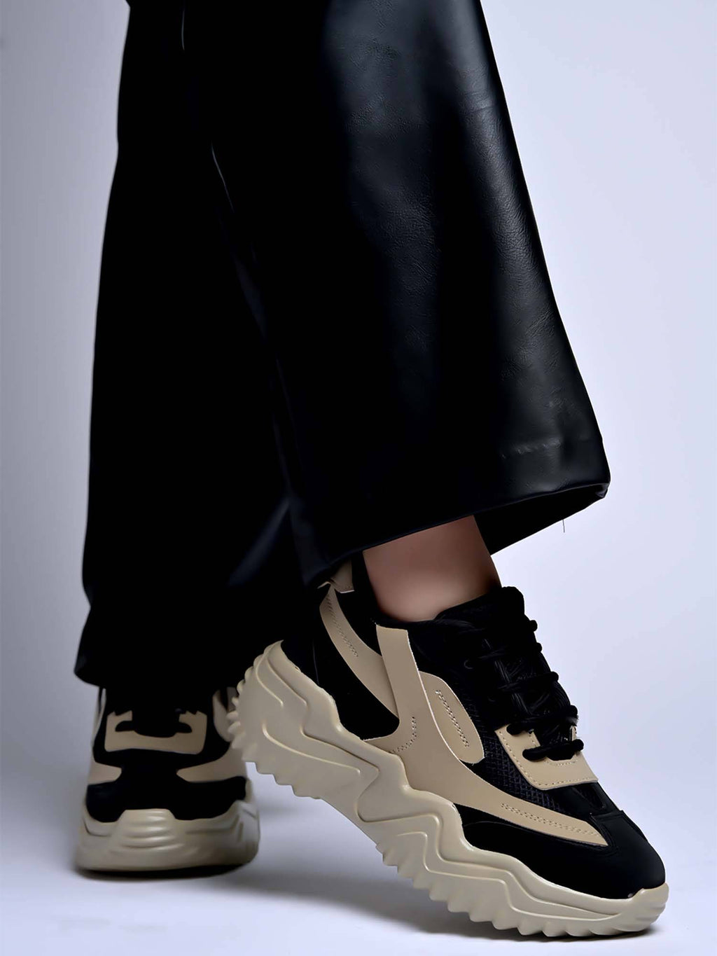Smart Casual Comfortable Beige Sneakers for Women | SN09 - view 1