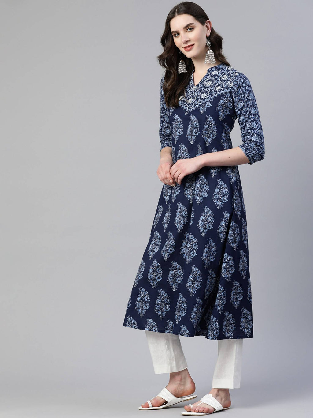 Women's Print And Hand Work A Line Cotton Blue Stitched Kurta | FY93 - view 4