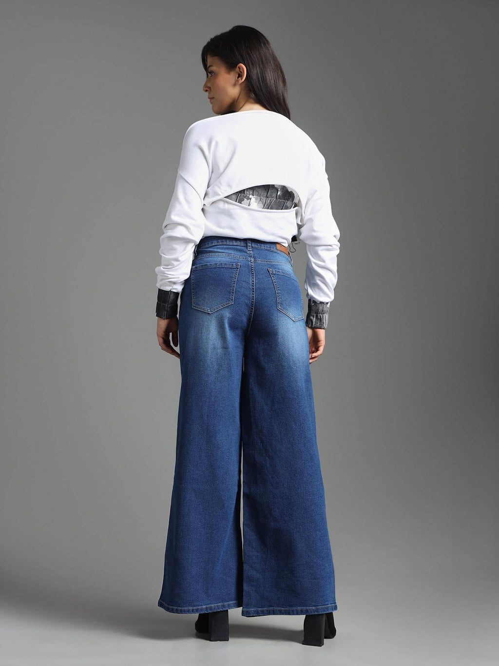 Women Blue Cotton Solid Wide Jeans | BG78 - view 5