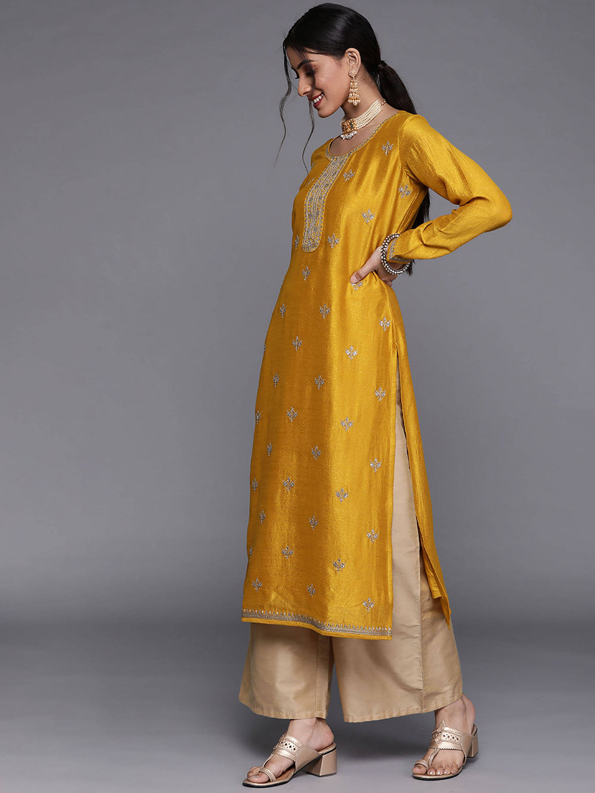Yellow Silk Blend Embroidered Yoke With Highlighted Straight Kurta | FY93 - view 2