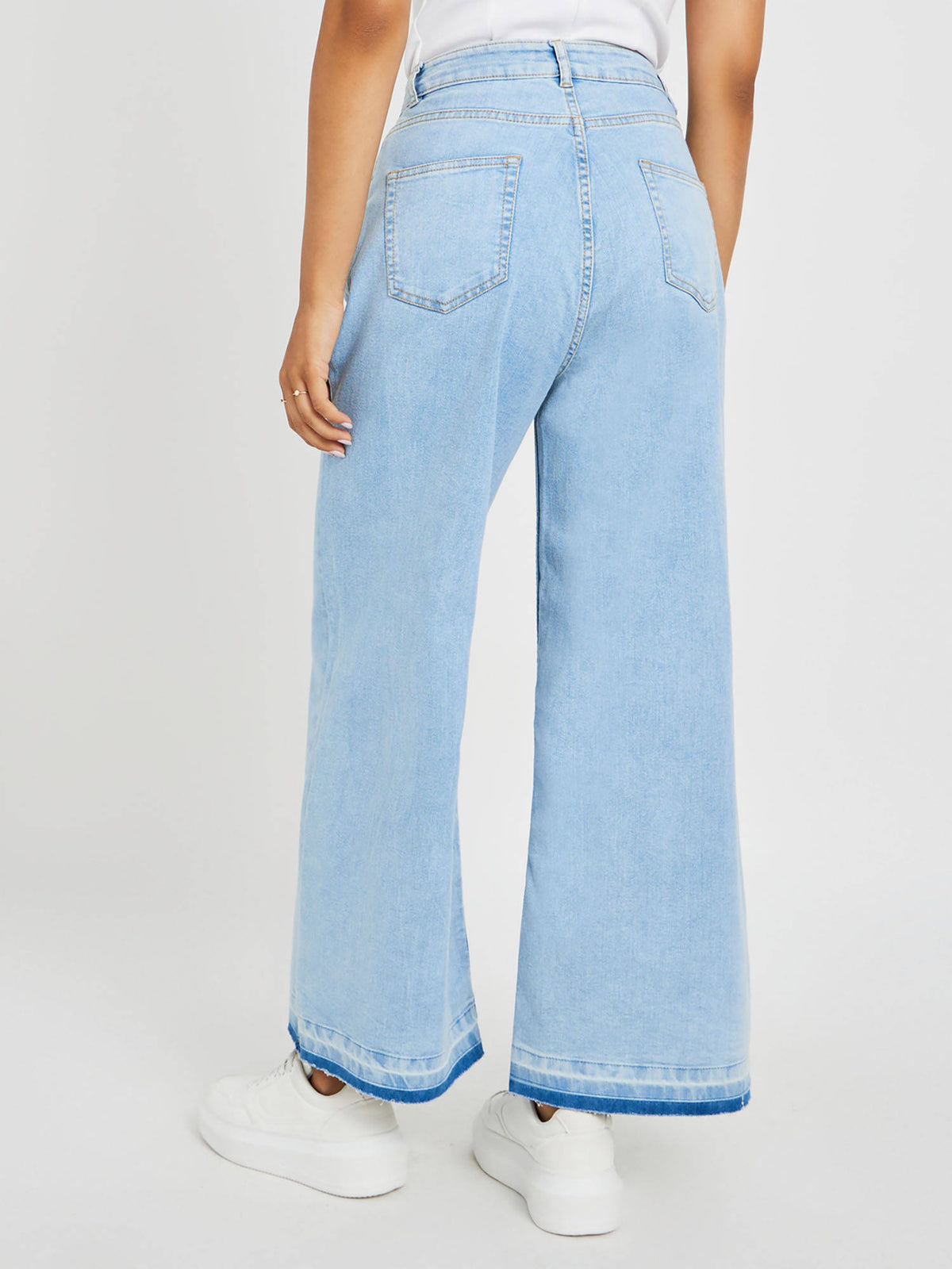 Blue Solid Relaxed Fit Jeans | RF89 - view 4