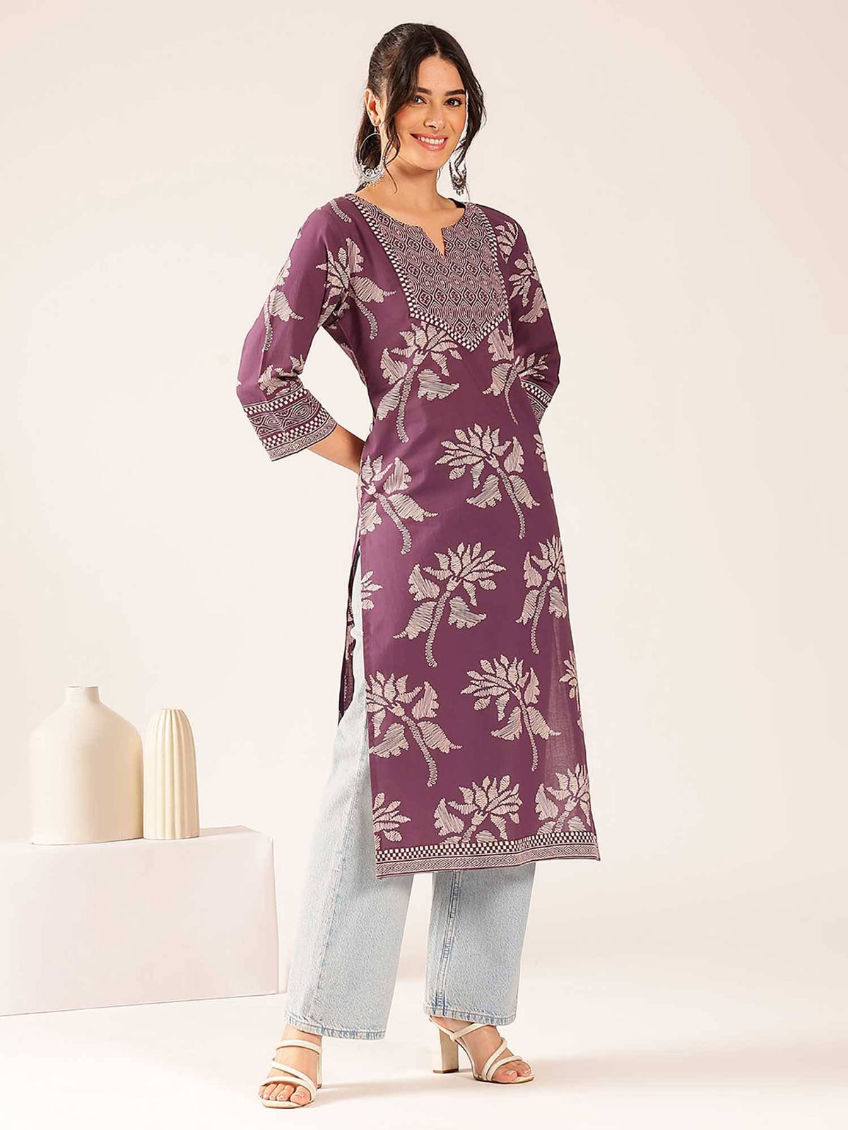 Women'S Lavender Floral Straight Cotton Stitched Kurta | FY93 - view 4