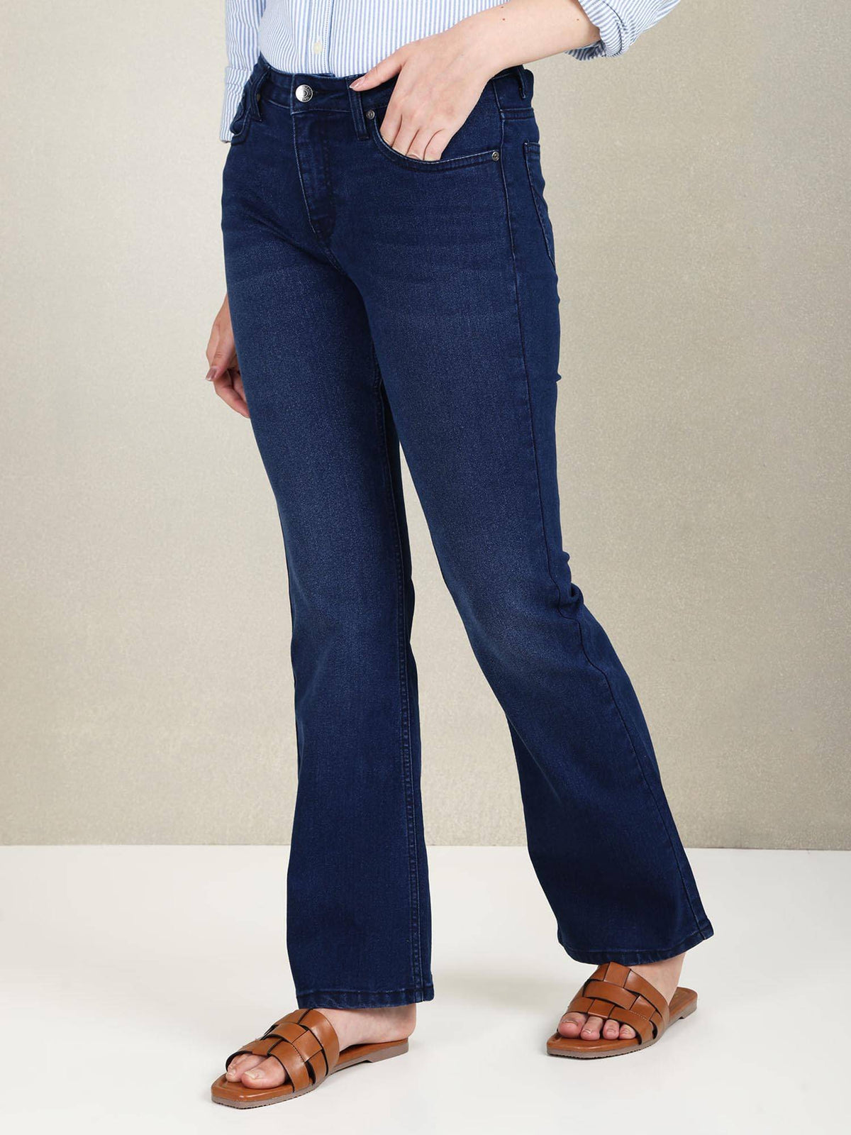 Mid Rise Bootcut Fit Jeans | BT10 - view 4