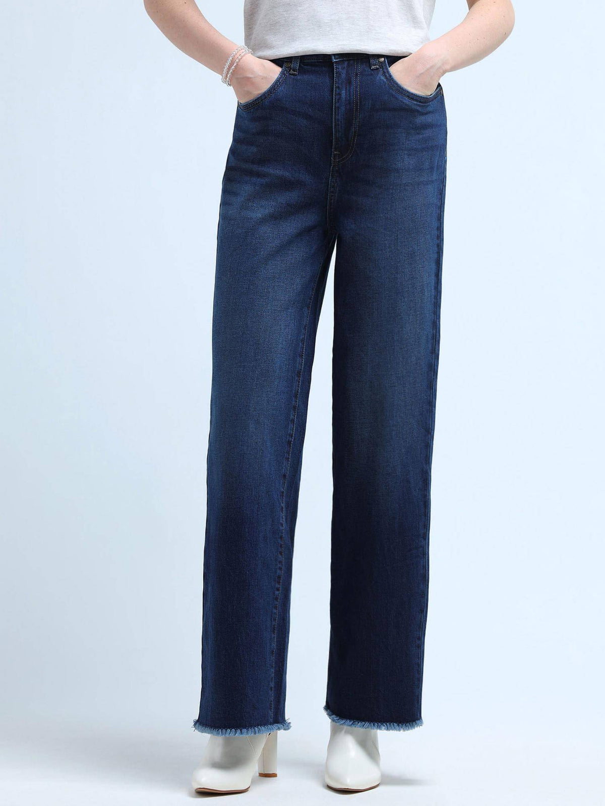 Wide Leg Fit Blue Jeans | WL90 - view 3