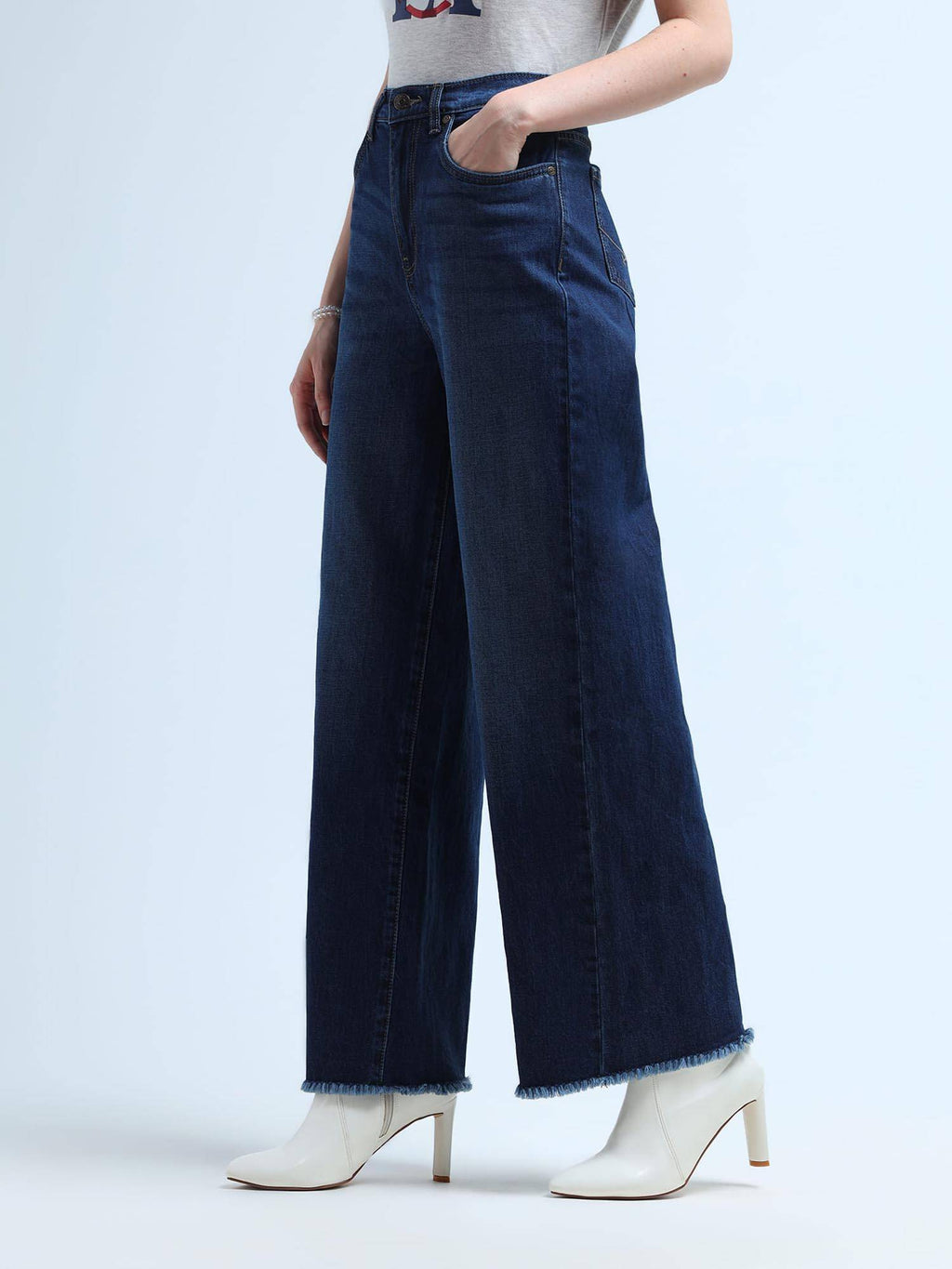 Wide Leg Fit Blue Jeans | WL90 - view 4