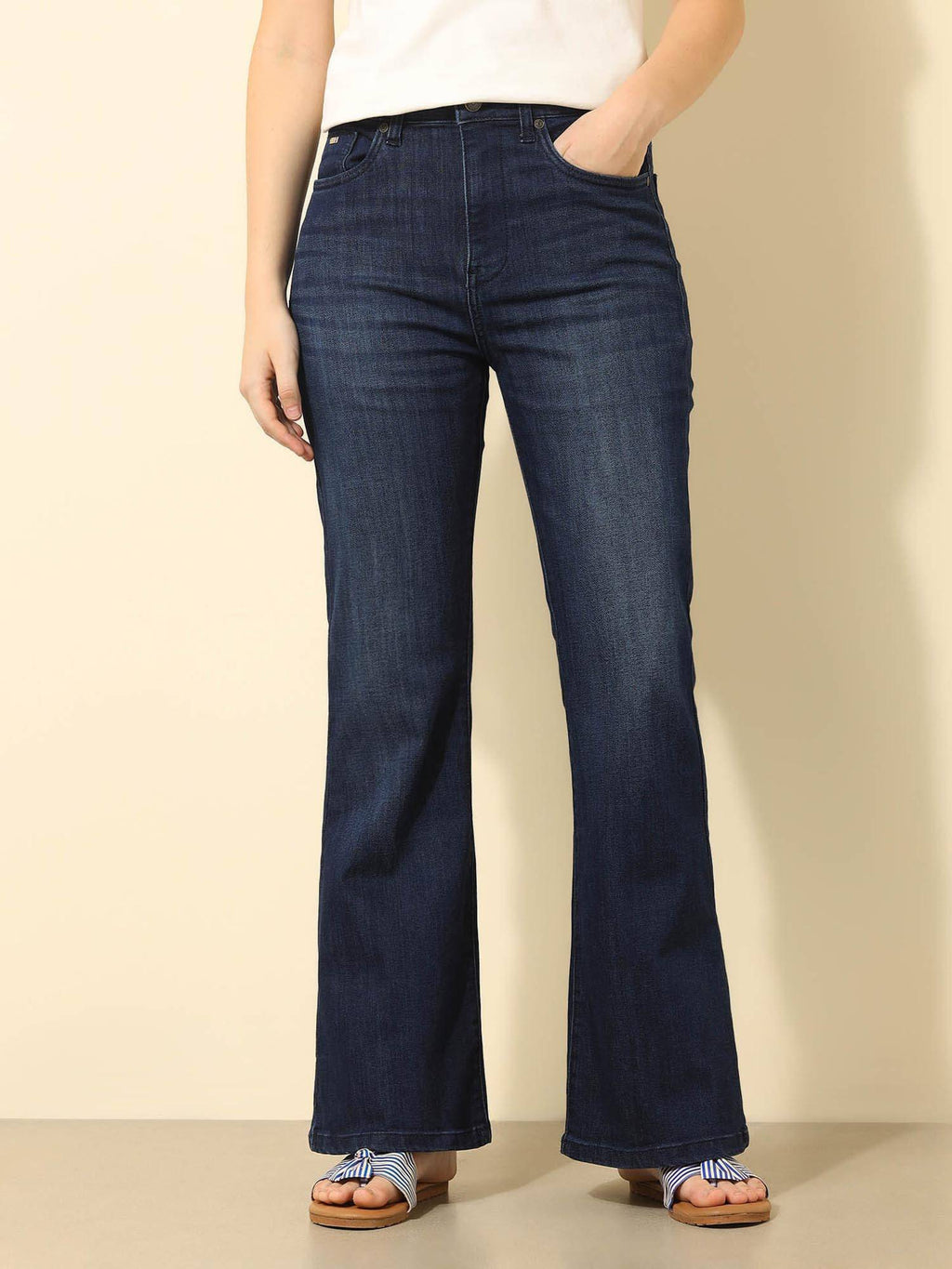 Flared Fit Blue Jeans | BT10 - view 9