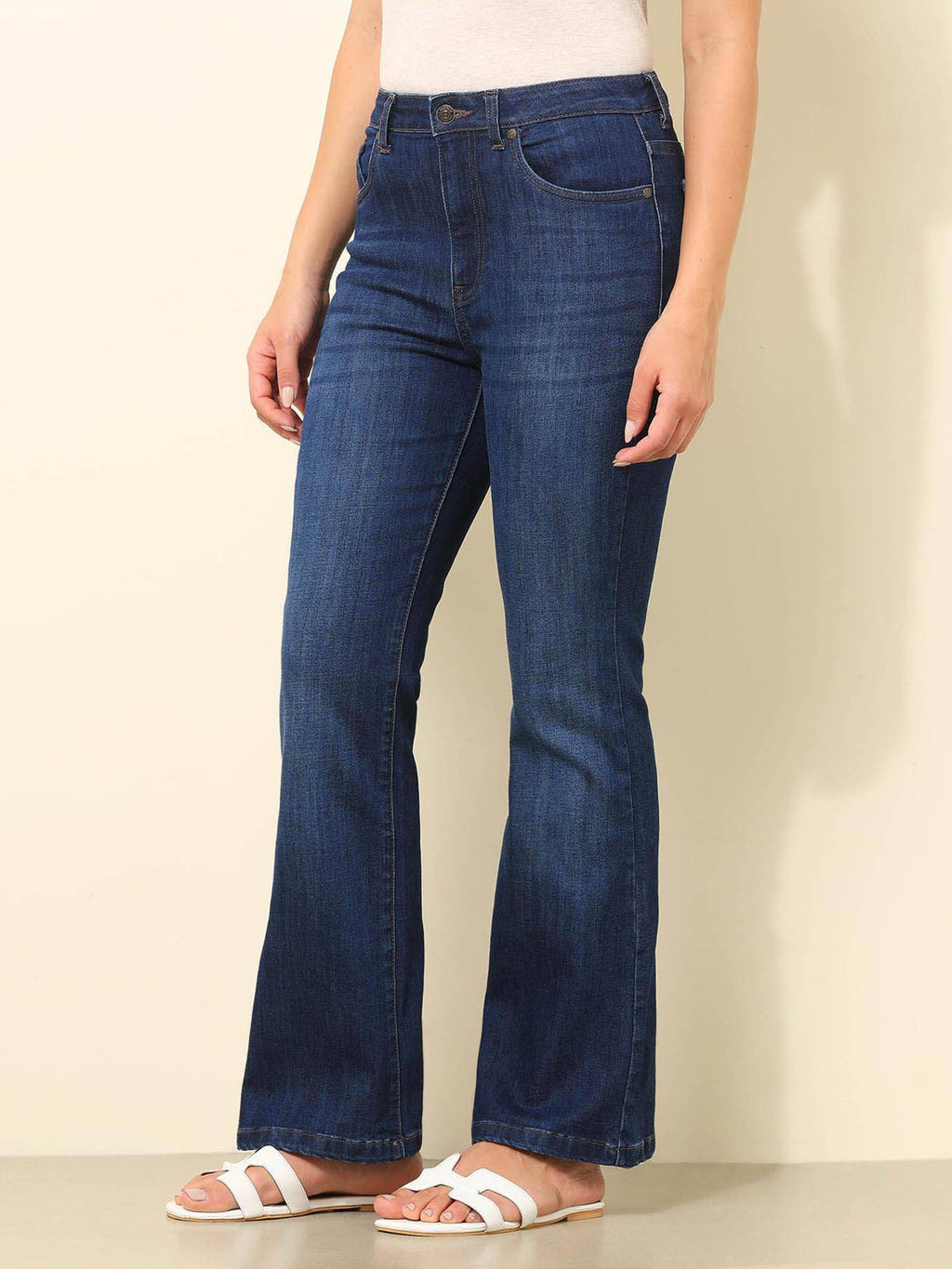 Blue Solid Bootcut Fit Jeans | BT10 - view 4
