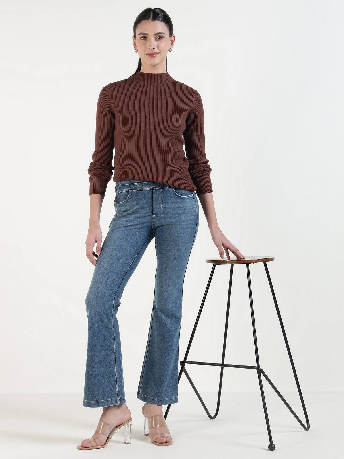 Blue Relaxed-Fit Flared Jeans | RF89 - view 2
